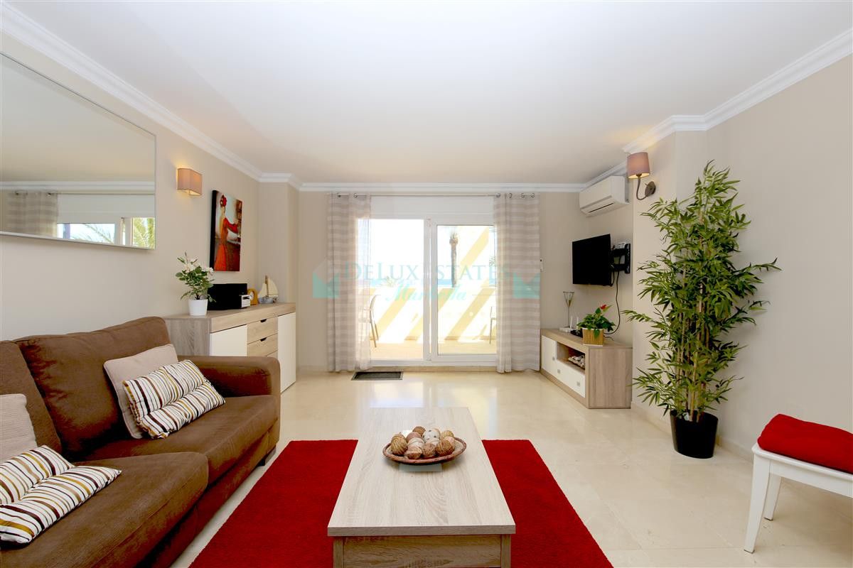 Apartment for rent in Estepona