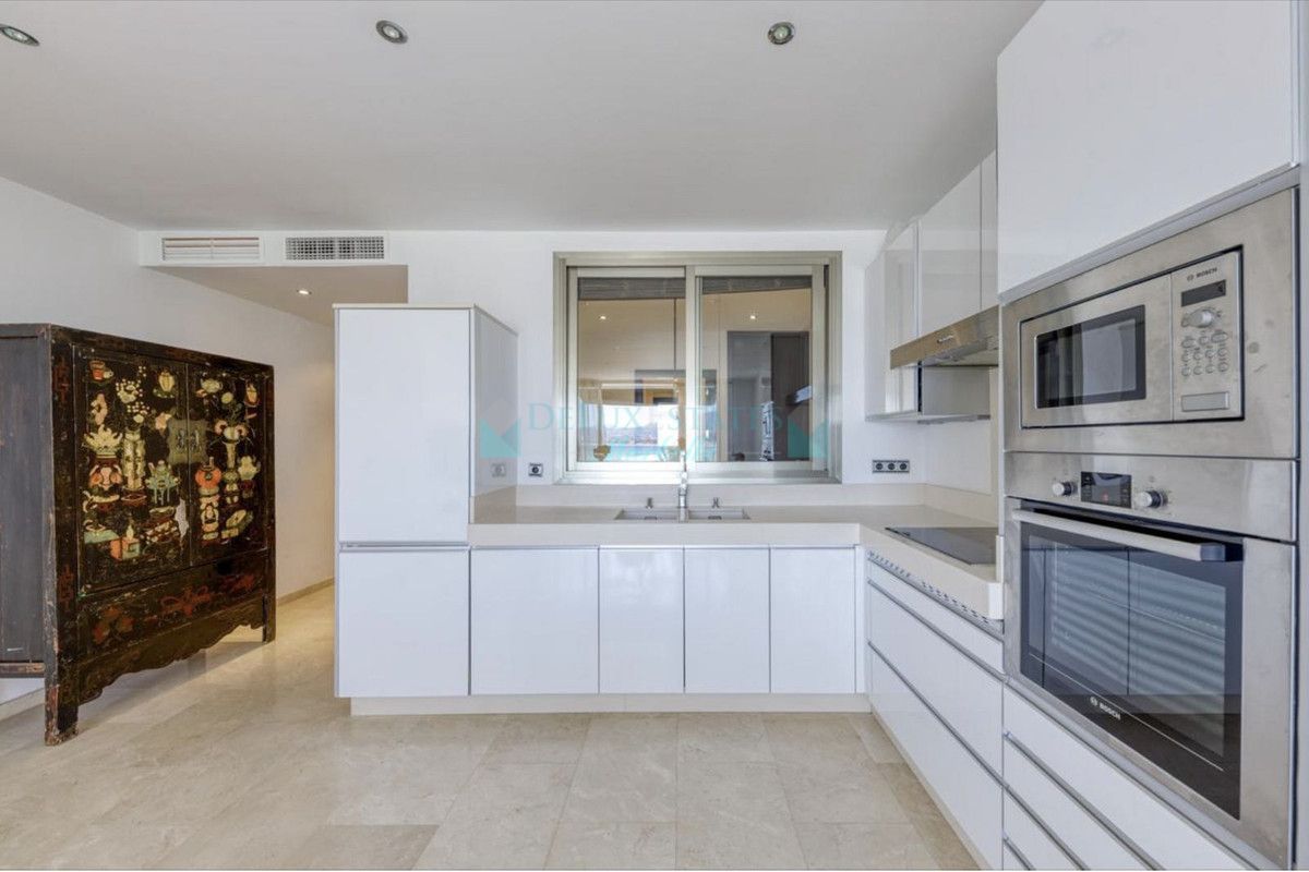 Apartment for sale in Marbella - Puerto Banus