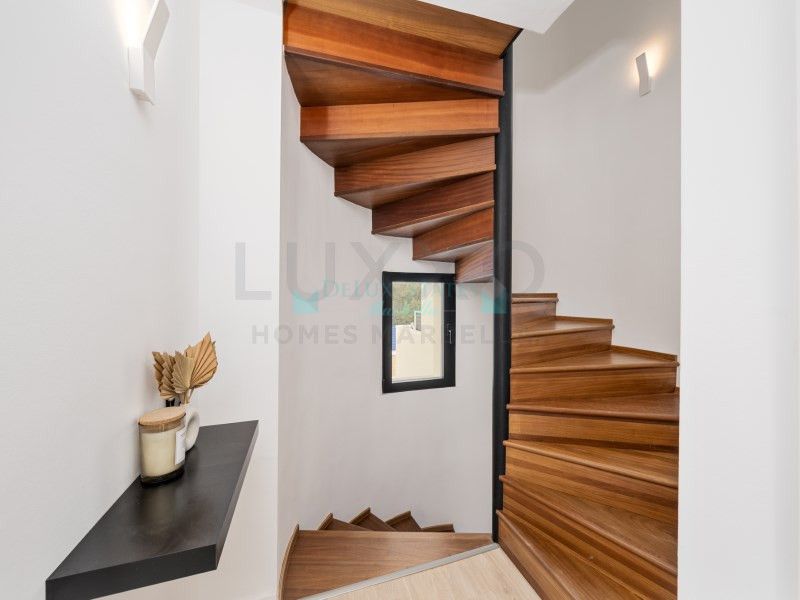 Town House for sale in Nueva Andalucia