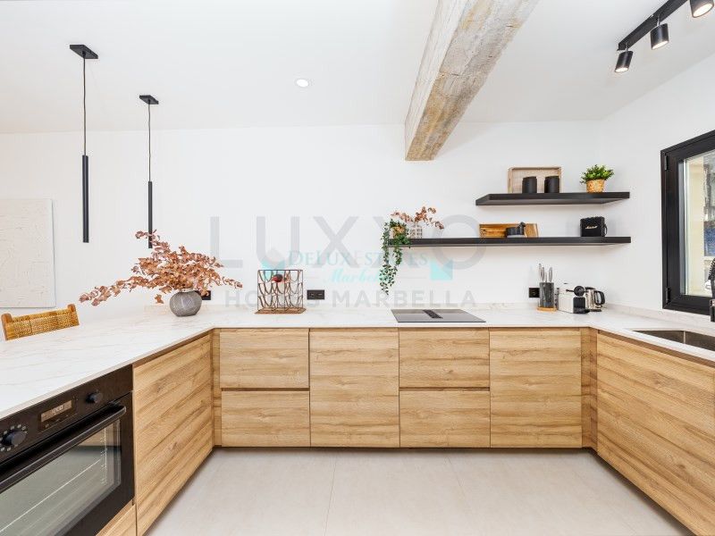 Town House for sale in Nueva Andalucia