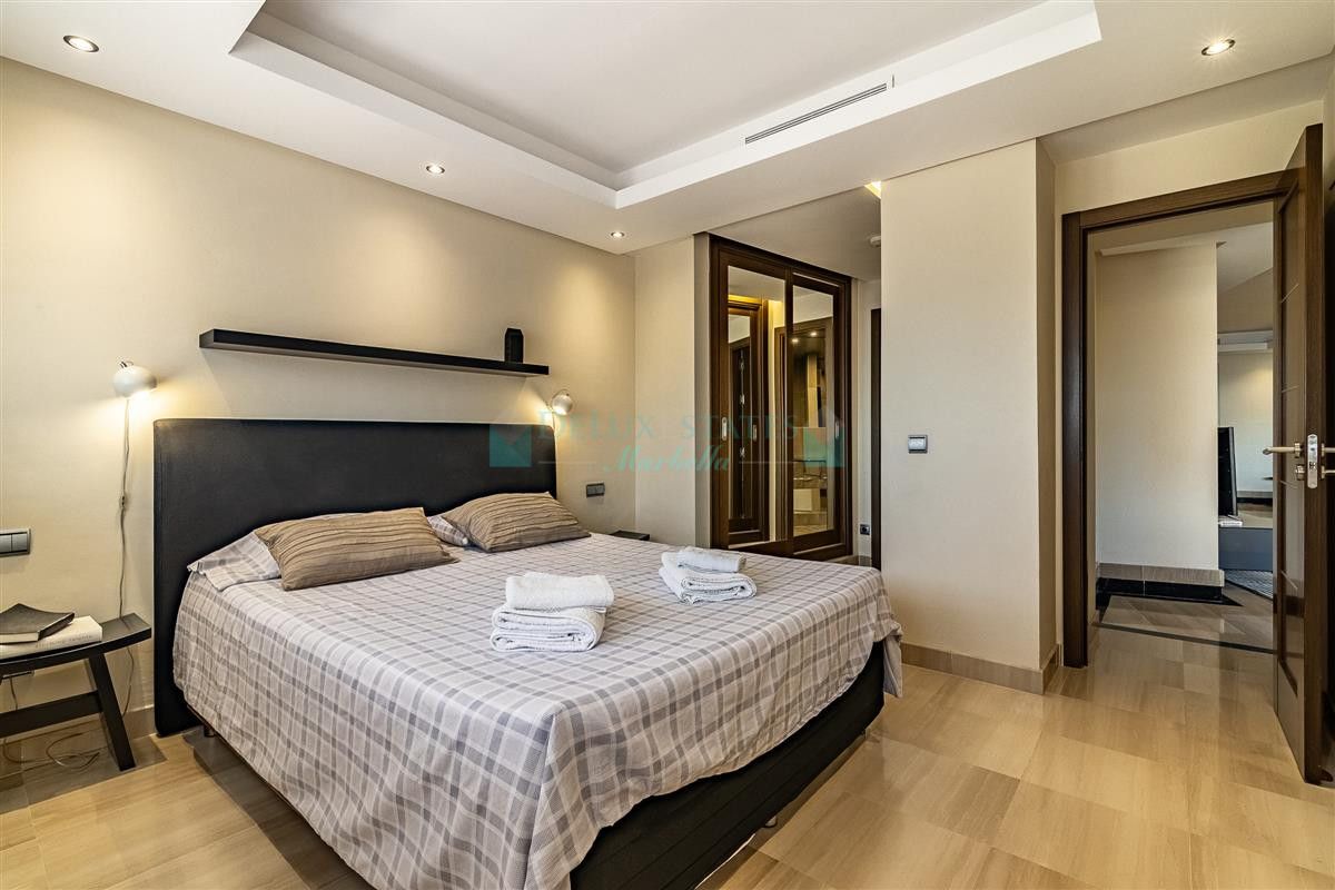 Apartment for rent in Estepona