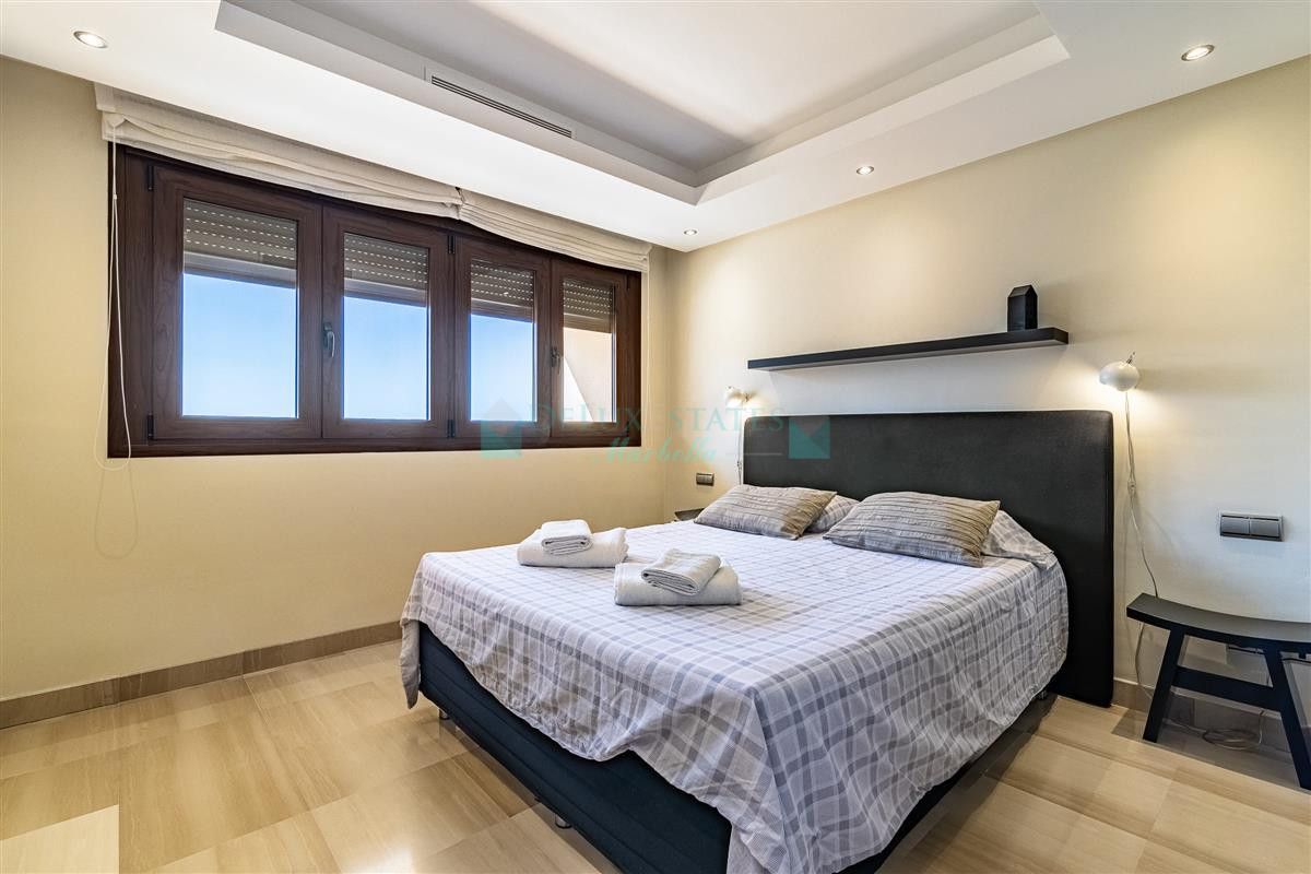 Apartment for rent in Estepona