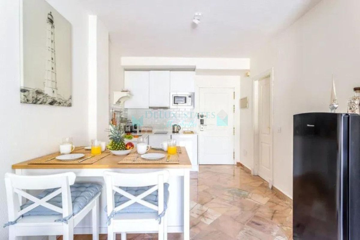 Studio for sale in Elviria, Marbella East