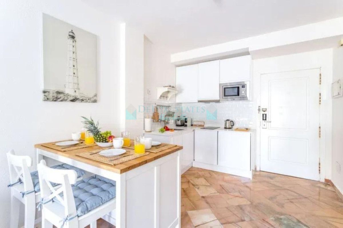 Studio for sale in Elviria, Marbella East