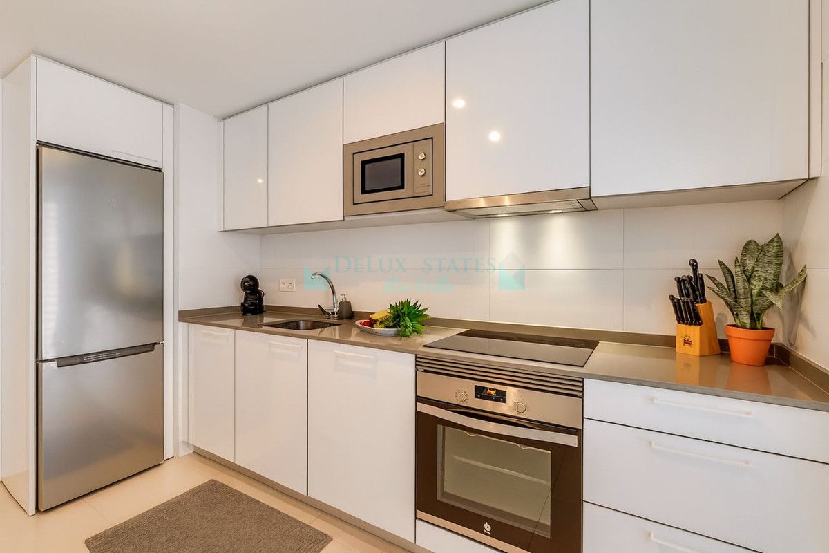 Penthouse for sale in Nueva Andalucia