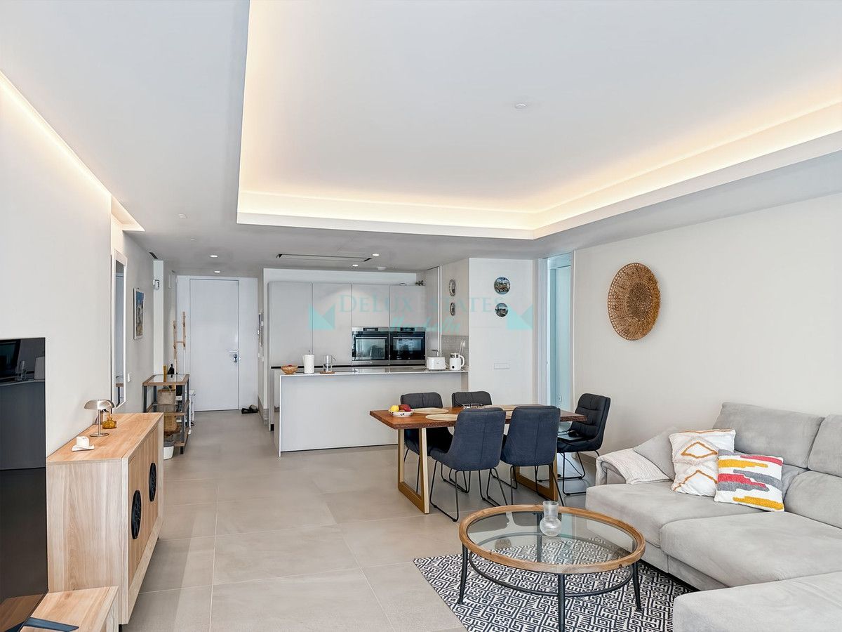 Apartment for sale in Estepona