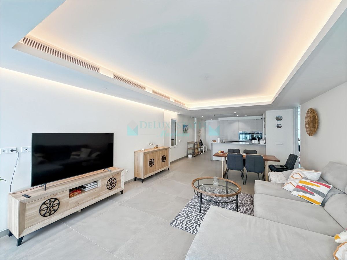 Apartment for sale in Estepona