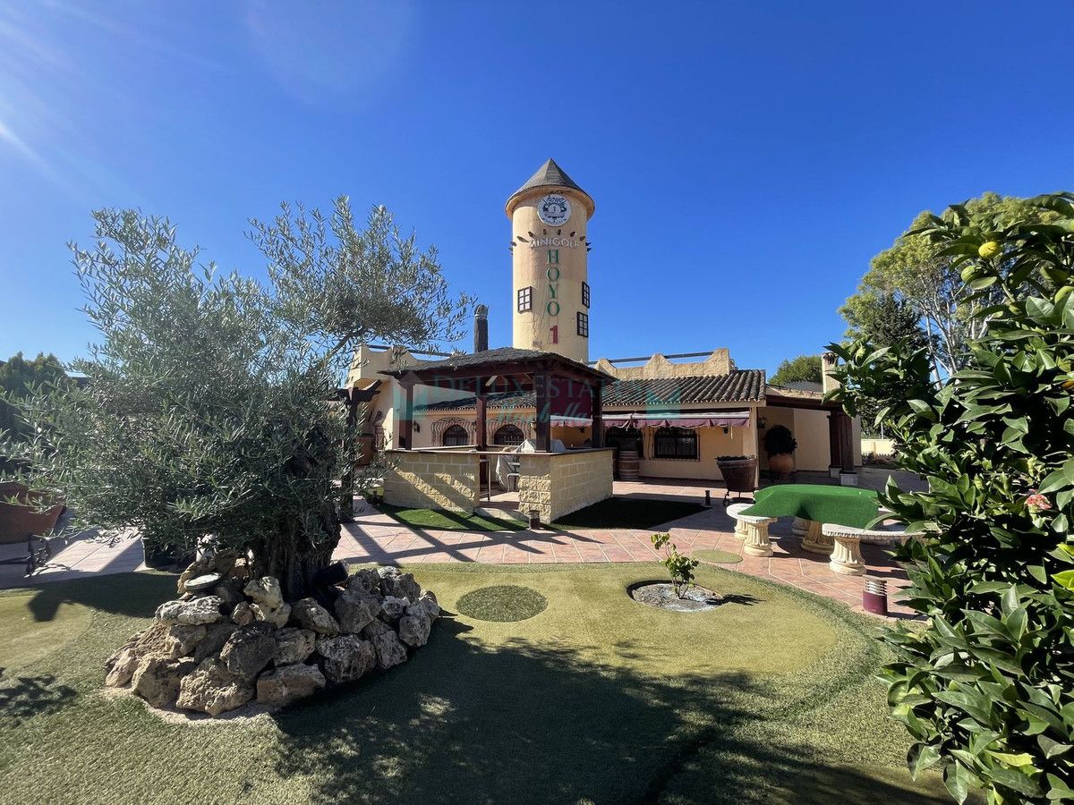 Bar for sale in El Paraiso, Estepona