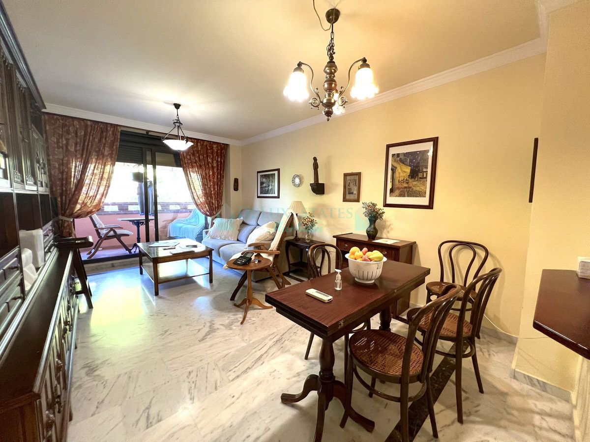 Apartment for sale in Marbella Golden Mile