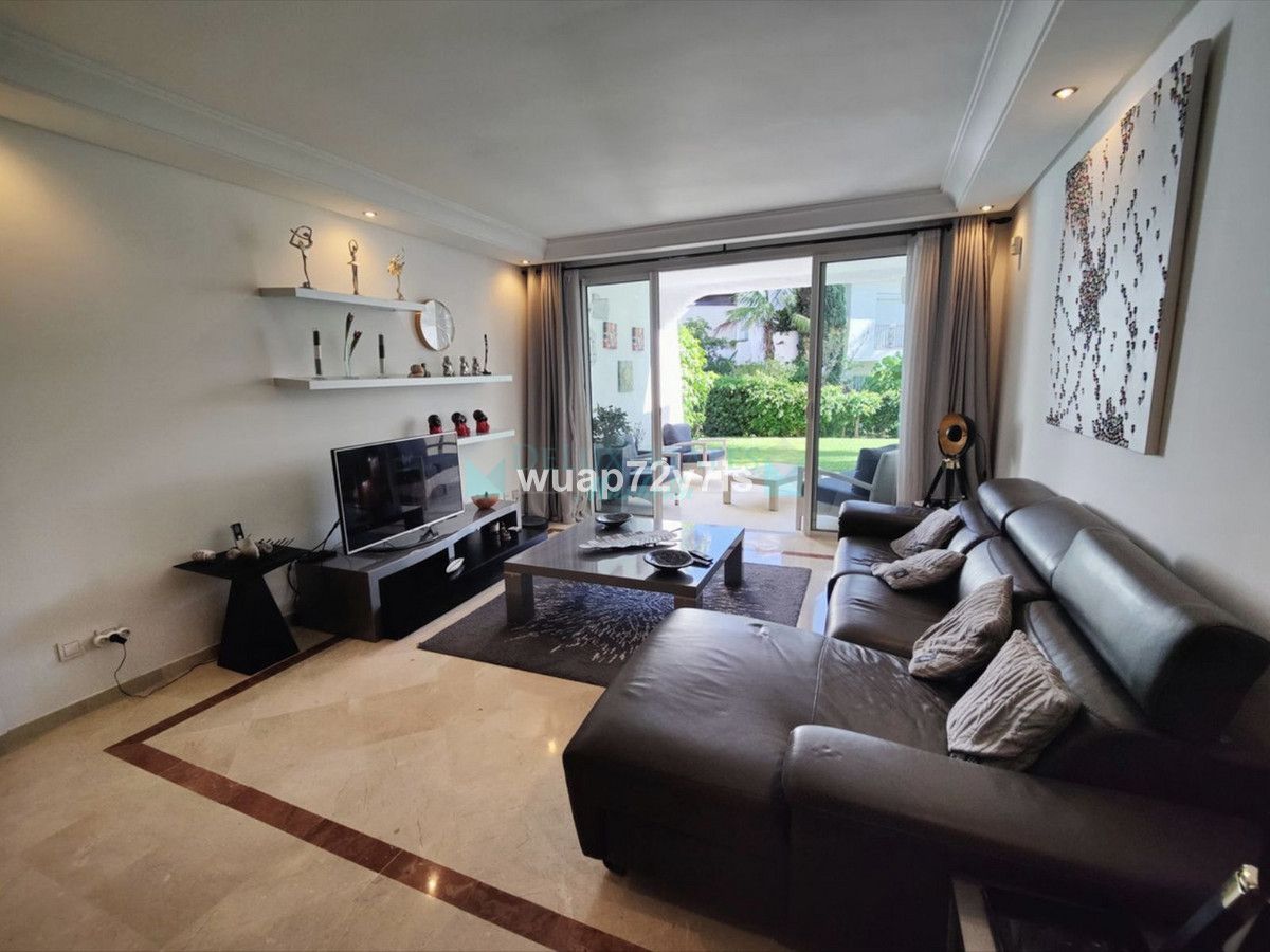 Ground Floor Apartment for sale in Marbella - Puerto Banus