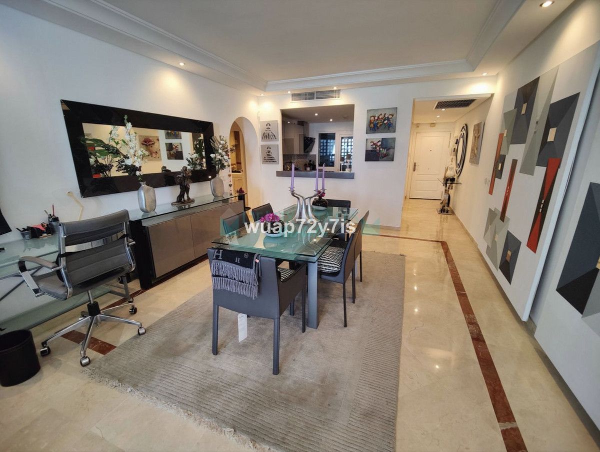 Ground Floor Apartment for sale in Marbella - Puerto Banus