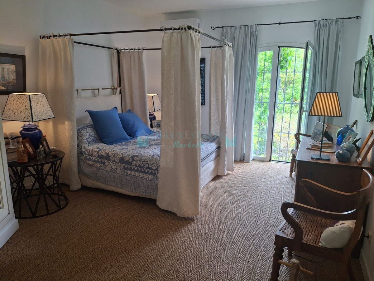 Villa en venta en Benahavis