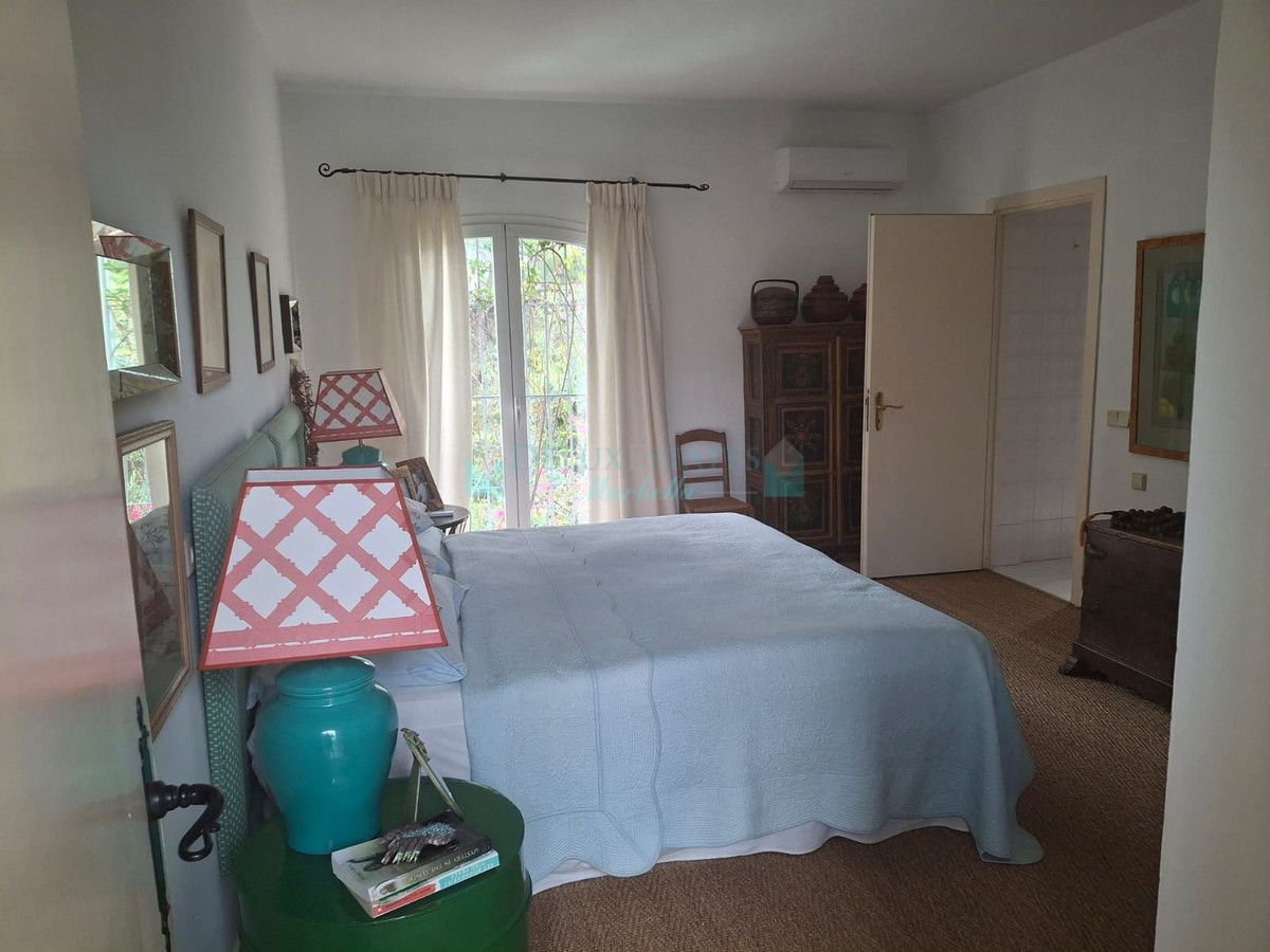 Villa en venta en Benahavis
