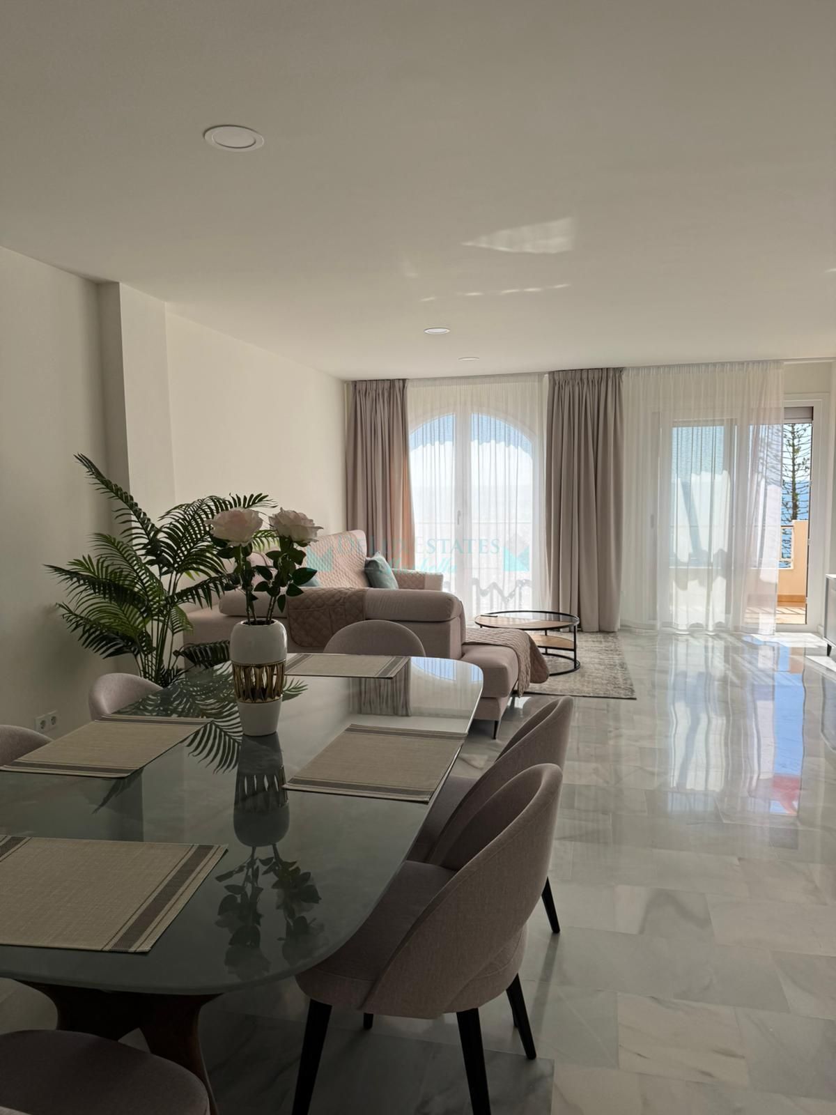 Apartamento en alquiler en Estepona
