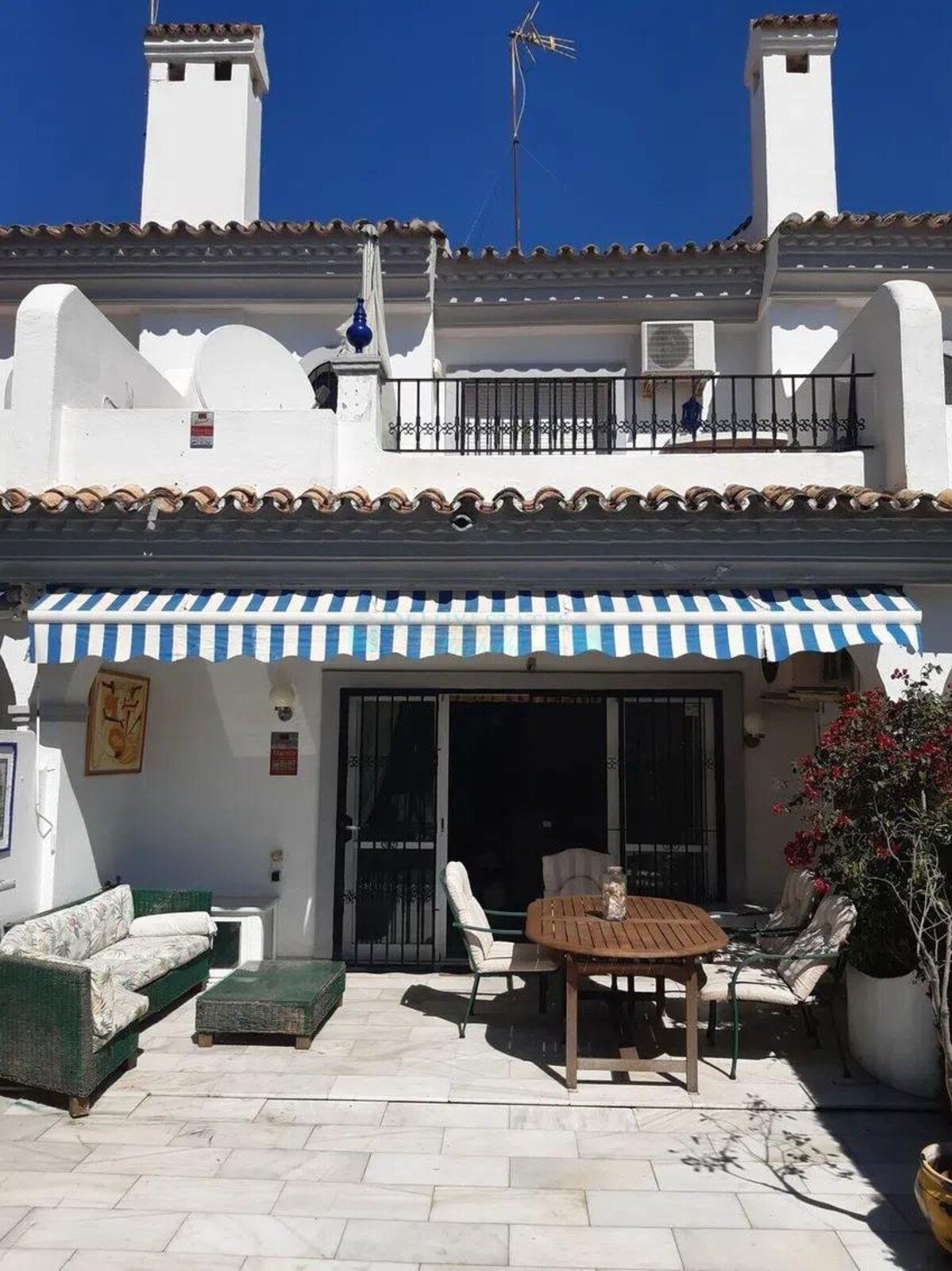 Town House for sale in Cabopino, Marbella East
