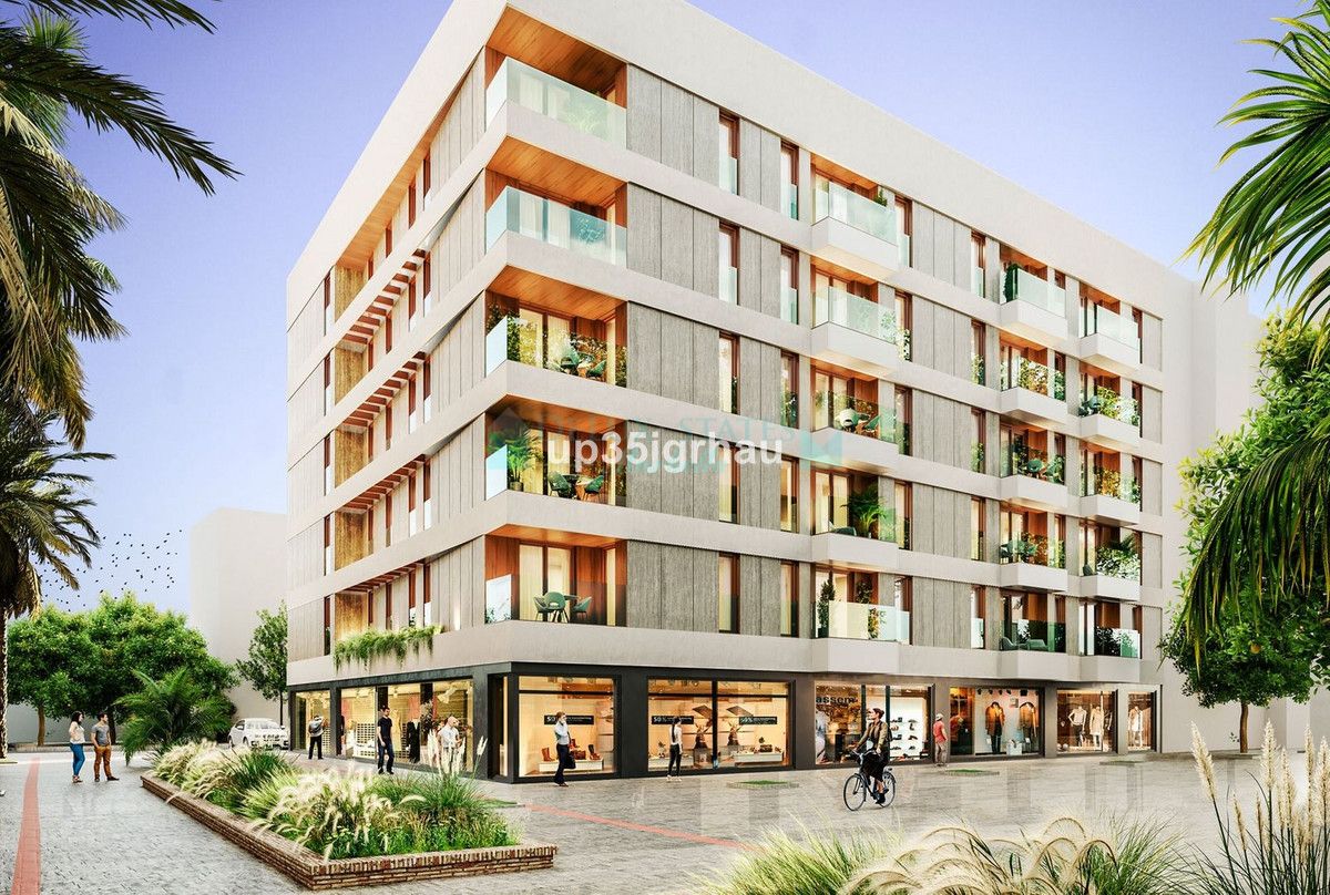 Apartment for sale in Estepona