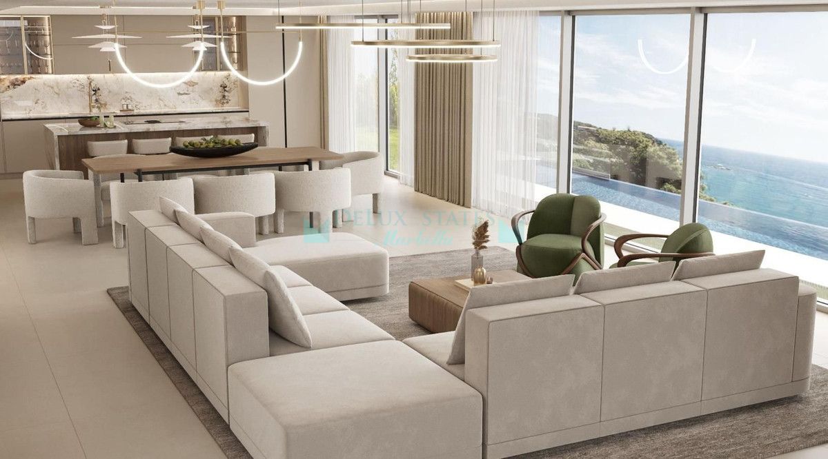 Villa en venta en Elviria, Marbella Este