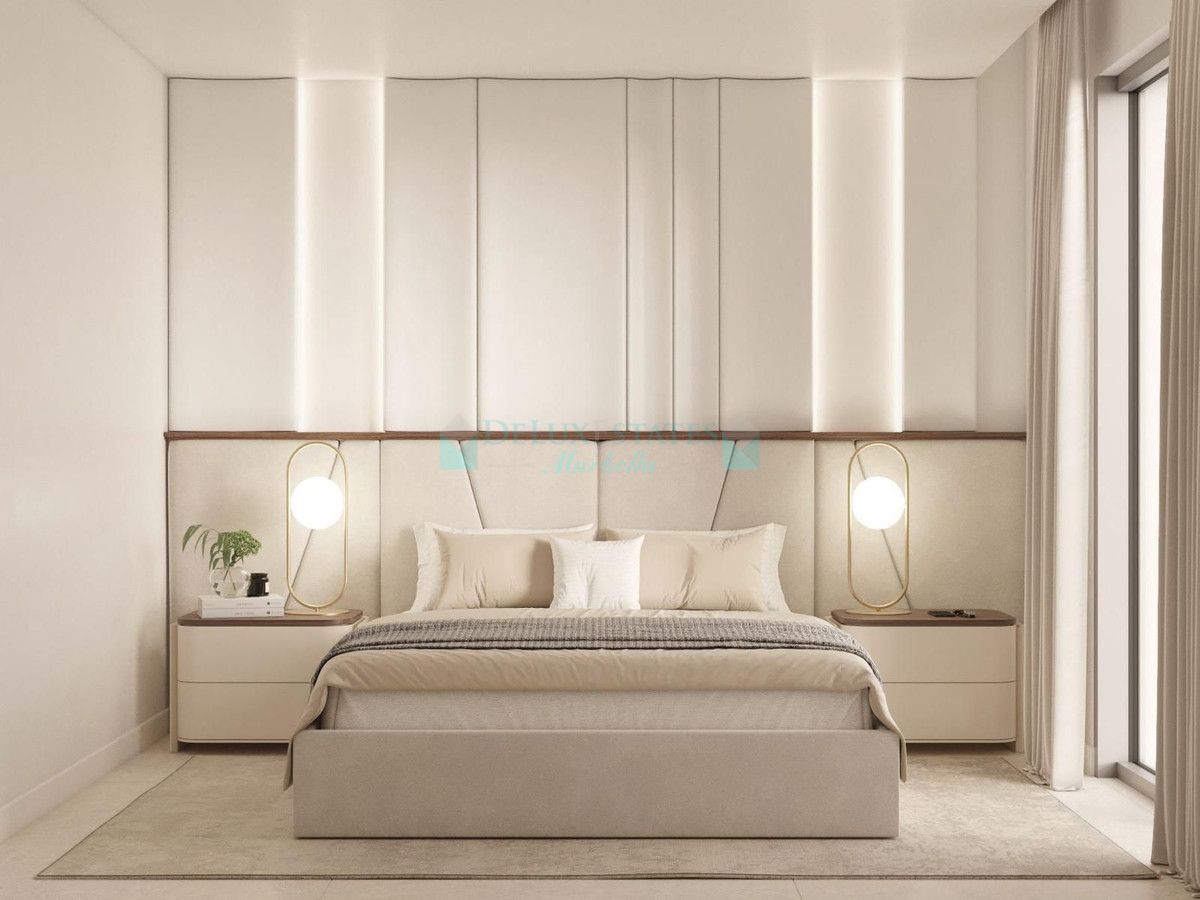 Villa for sale in Elviria, Marbella East