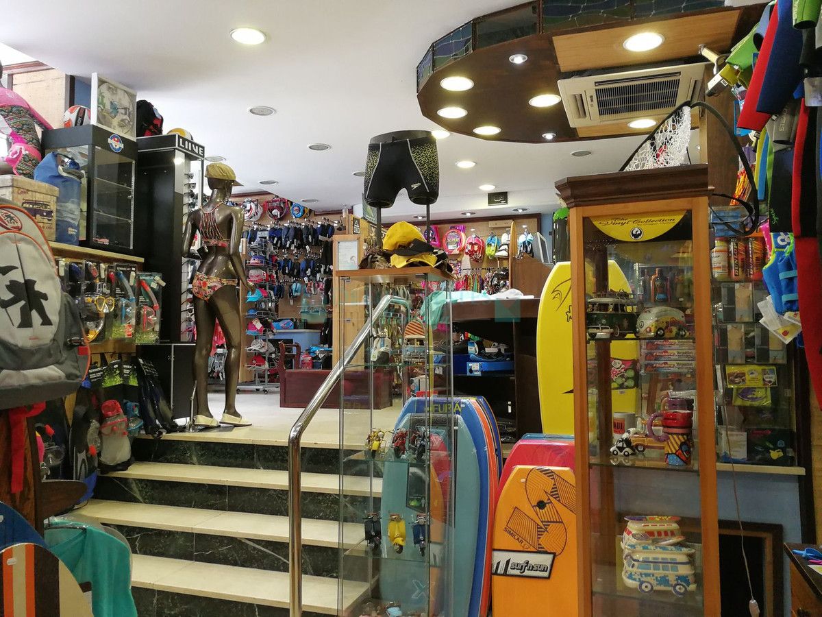 Shopping Centre for sale in Marbella - Puerto Banus