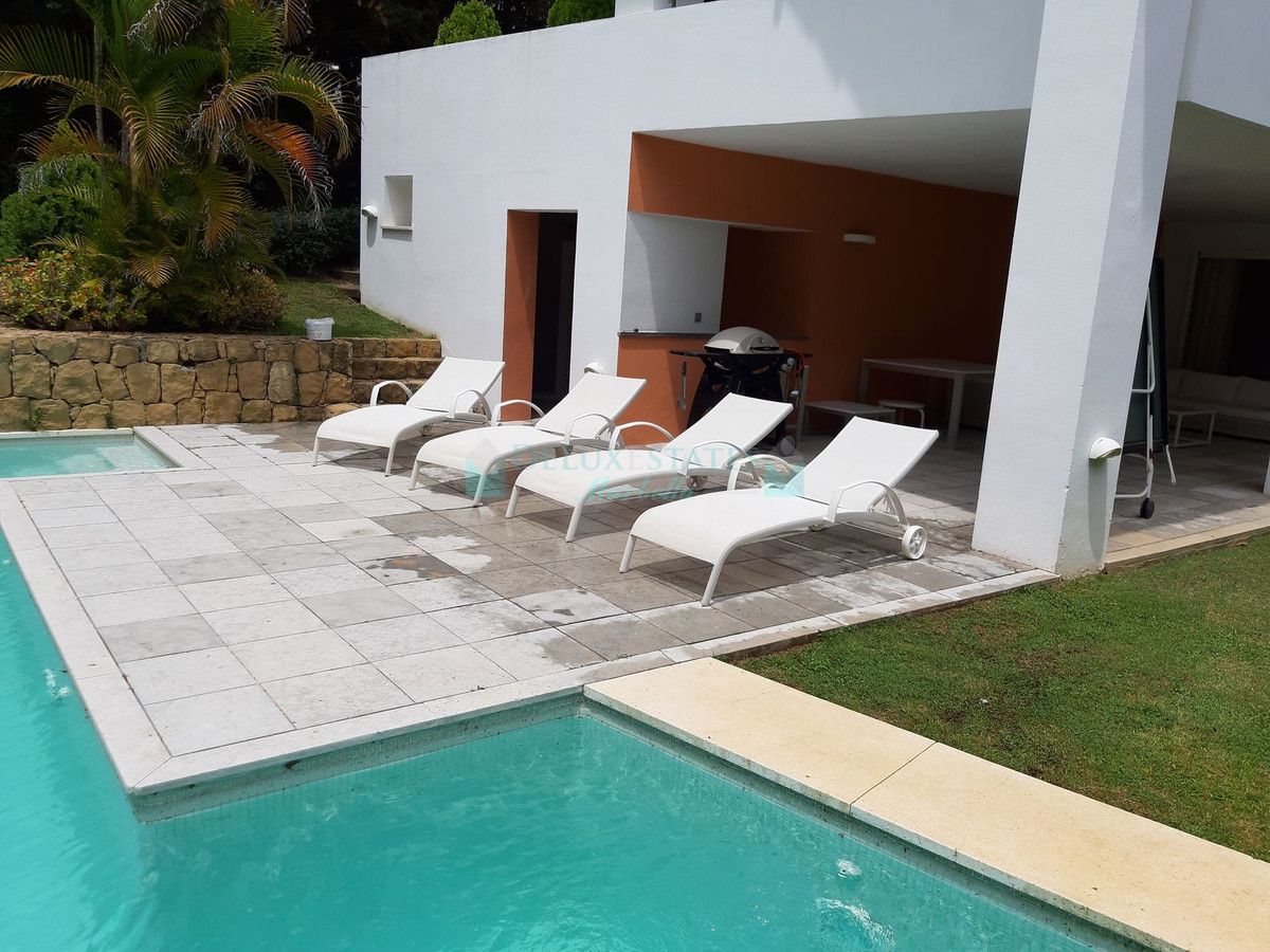 Villa Pareada en alquiler en Nueva Andalucia