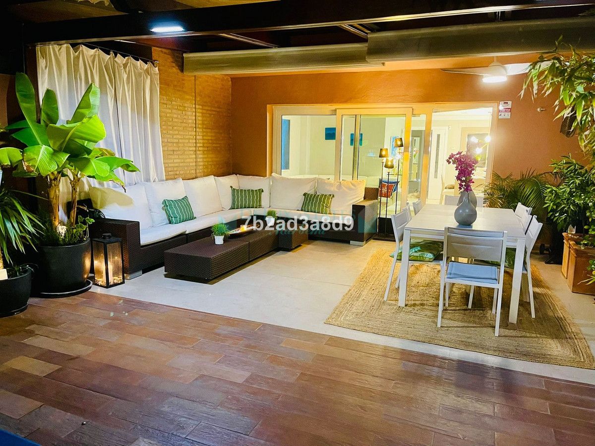 Town House for sale in Bahia de Marbella, Marbella East