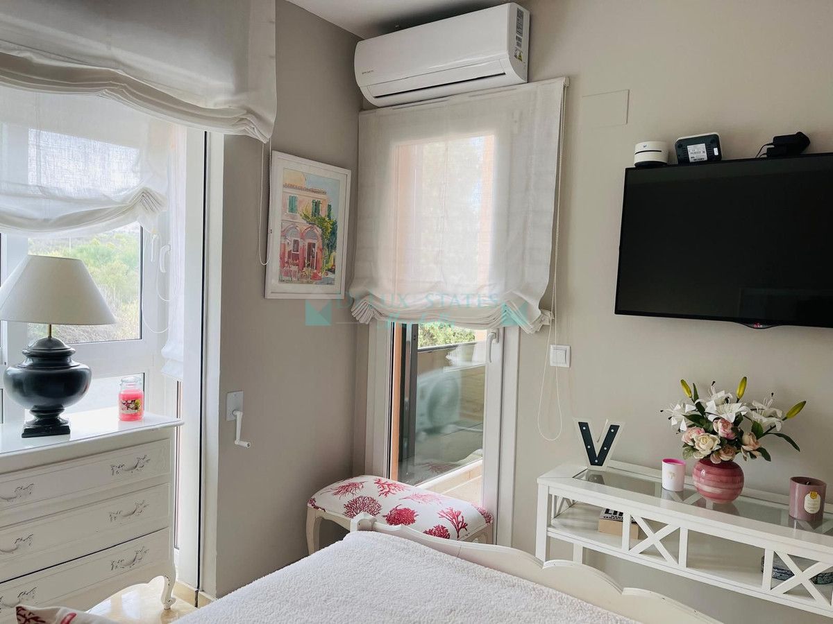 Adosado en venta en Bahia de Marbella, Marbella Este