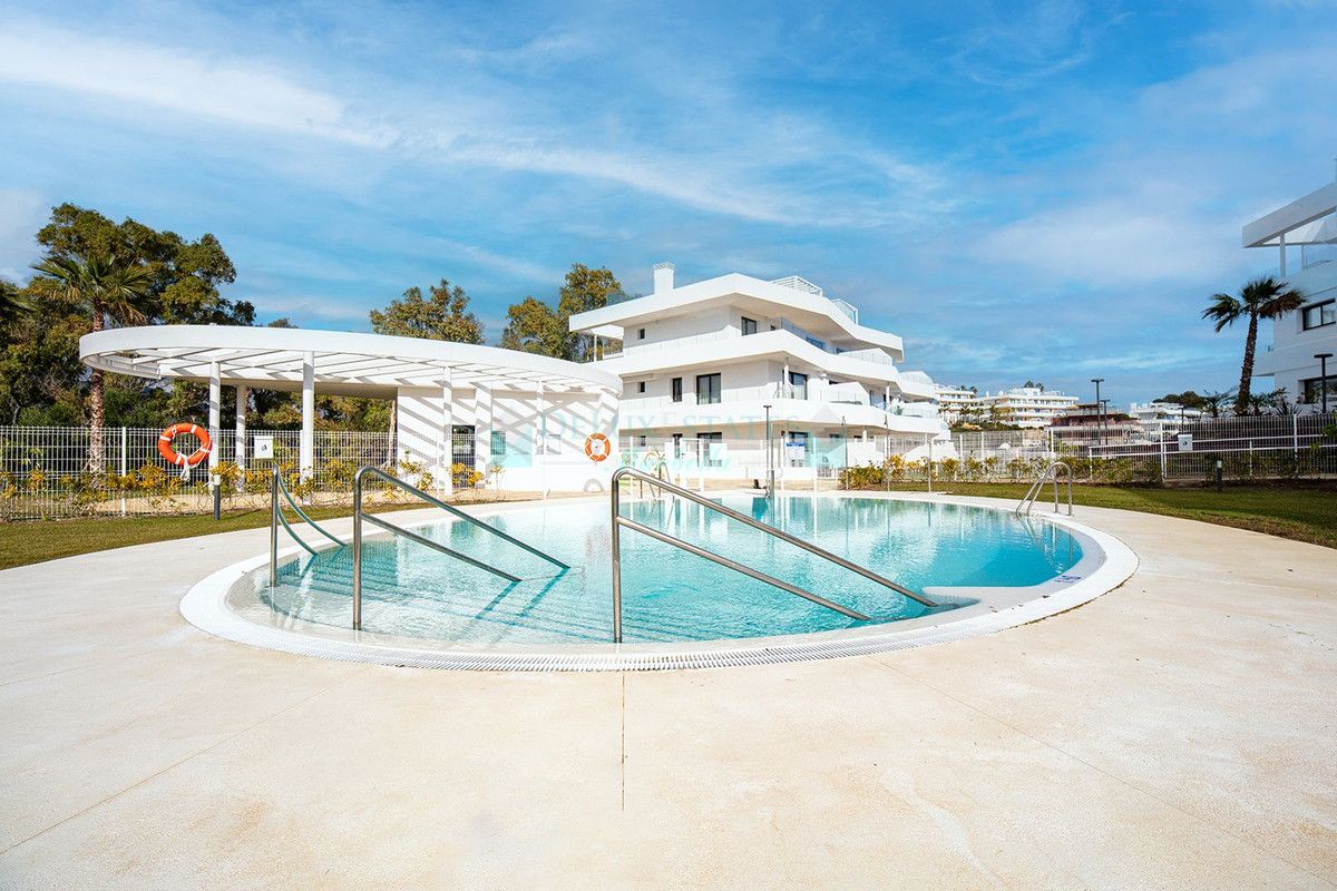 Apartment for sale in Estepona