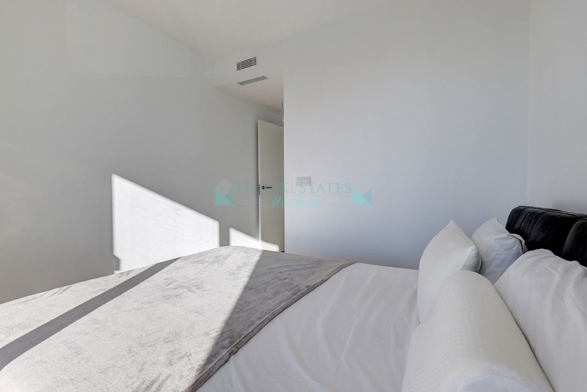 Apartment for sale in Estepona