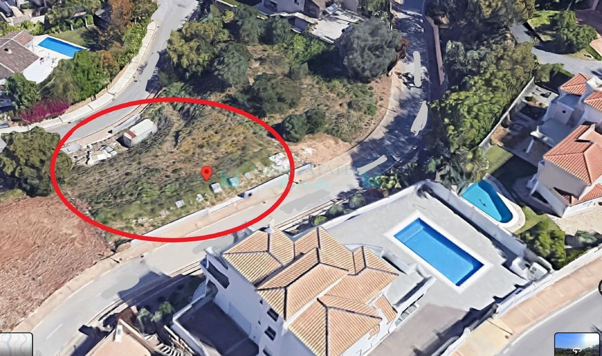 Residential Plot for sale in Elviria, Marbella East