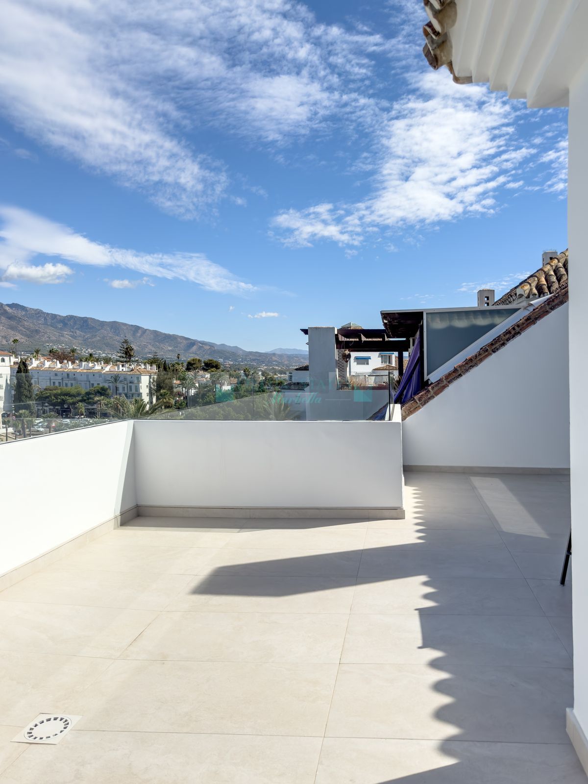 Penthouse for sale in Marbella - Puerto Banus