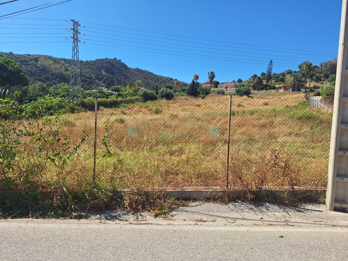 Plot for sale in Estepona