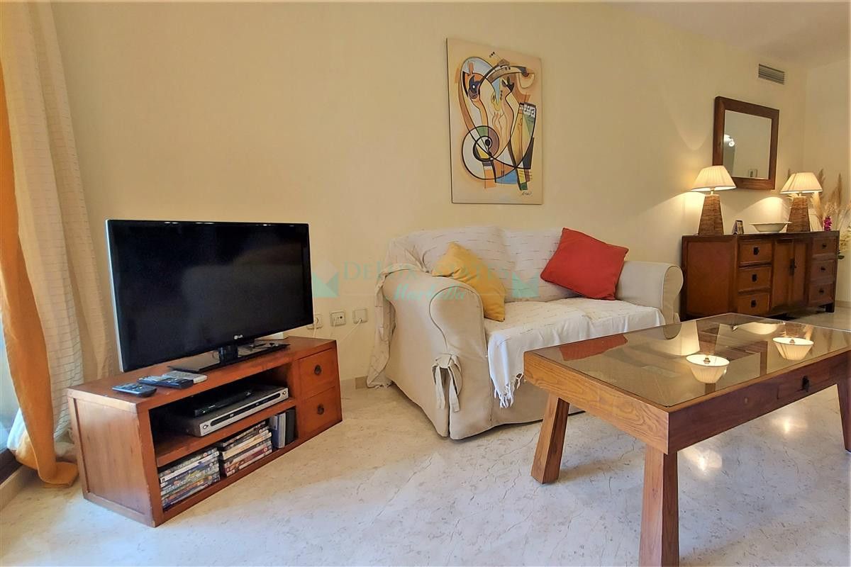 Apartment for rent in Estepona