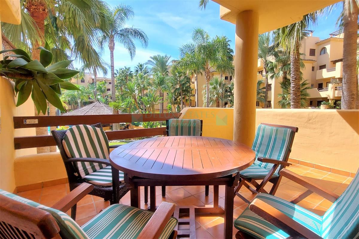 Apartment for rent in Estepona