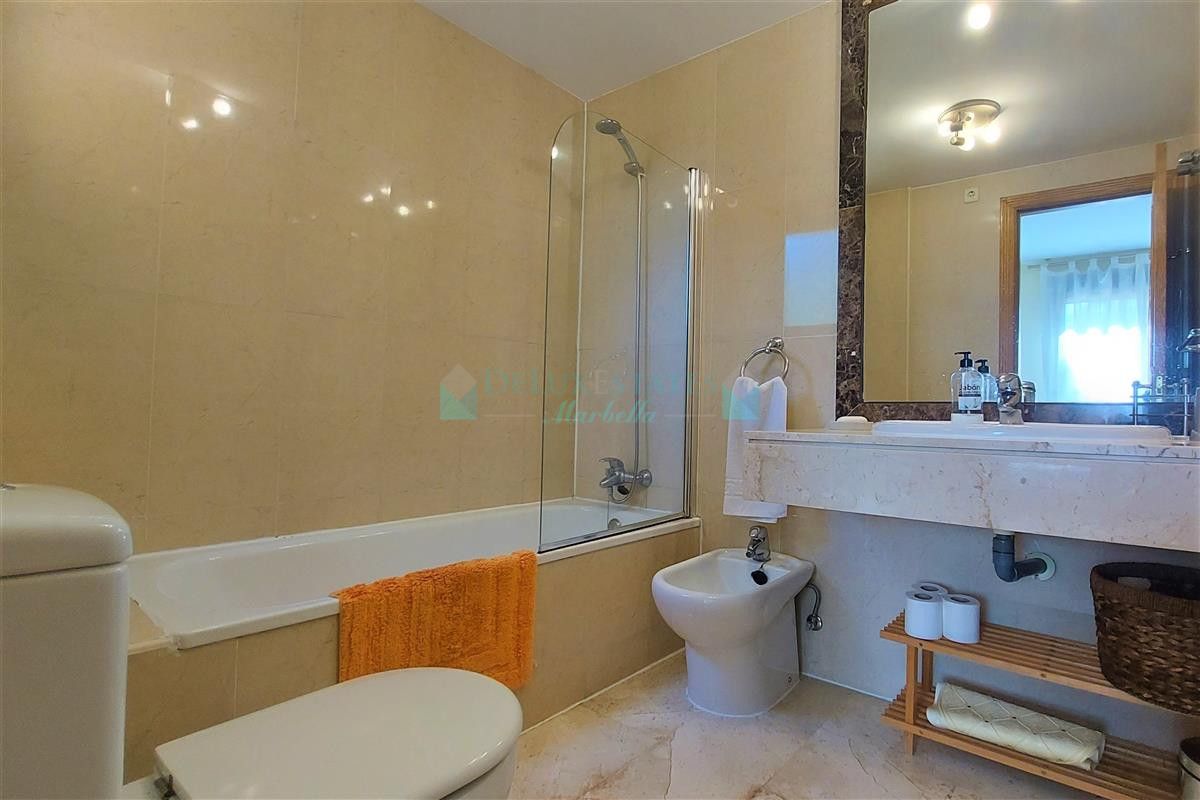 Apartment for rent in Estepona