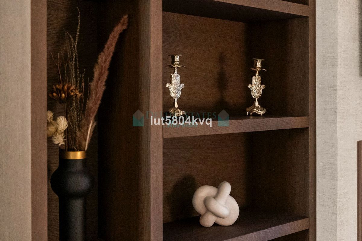 Ground Floor Apartment for sale in Marbella Golden Mile