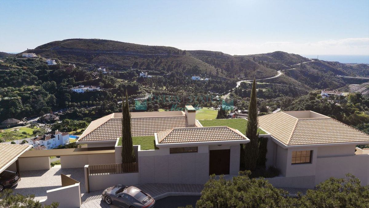 Villa for sale in Benahavis