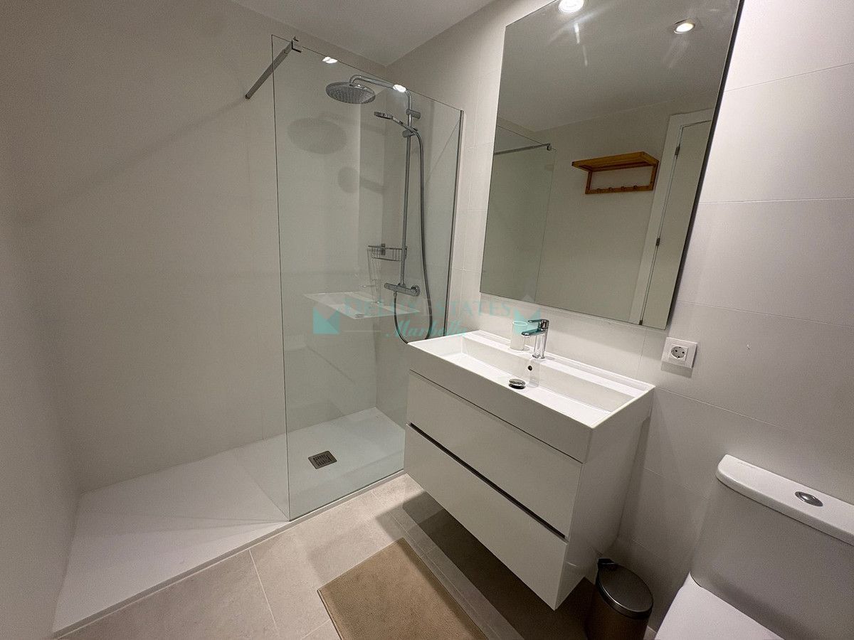 Apartamento en alquiler en Estepona