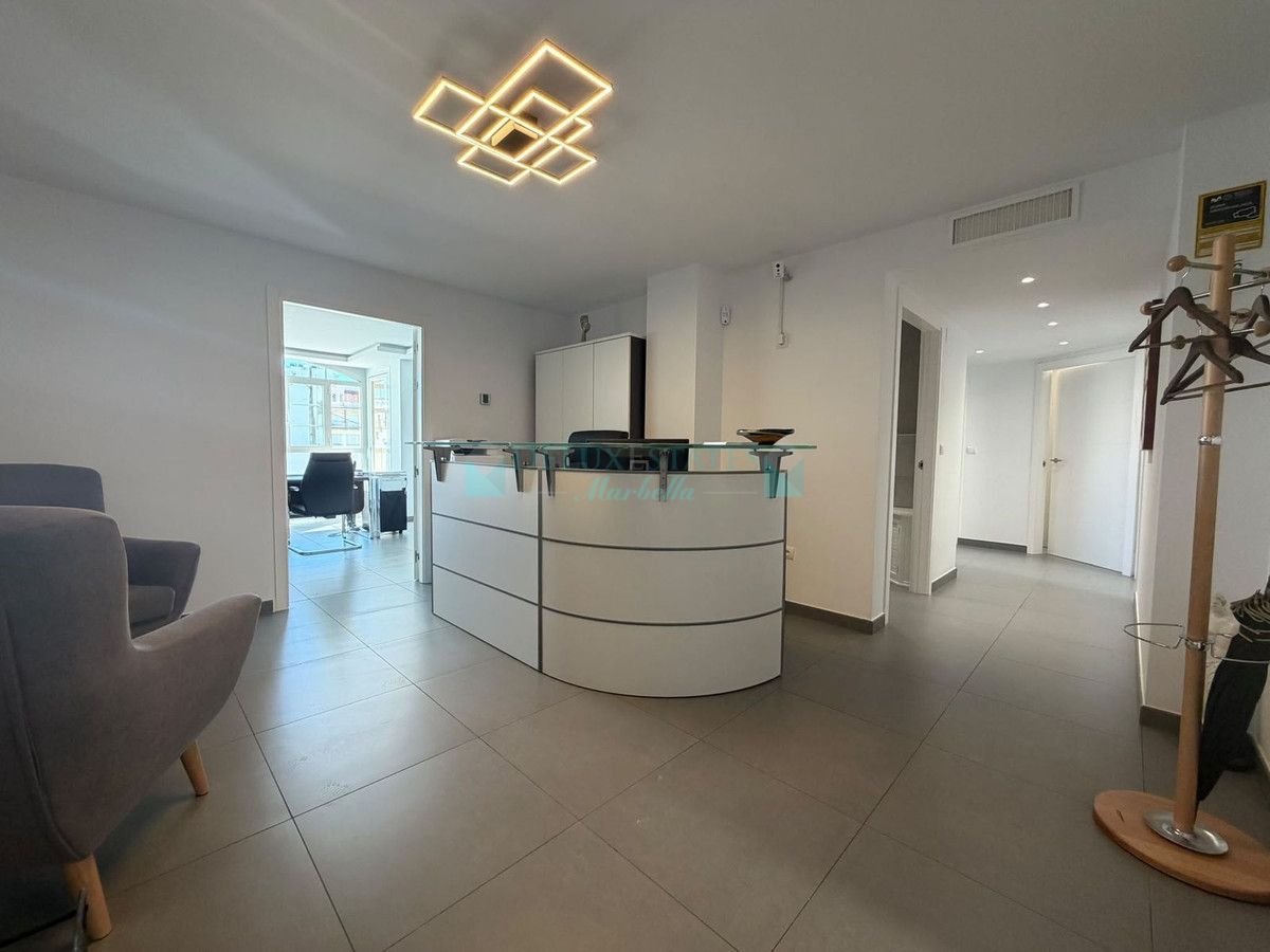 Commercial Premises for sale in Estepona