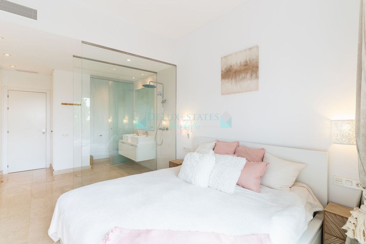 Apartamento Planta Baja en venta en Benahavis