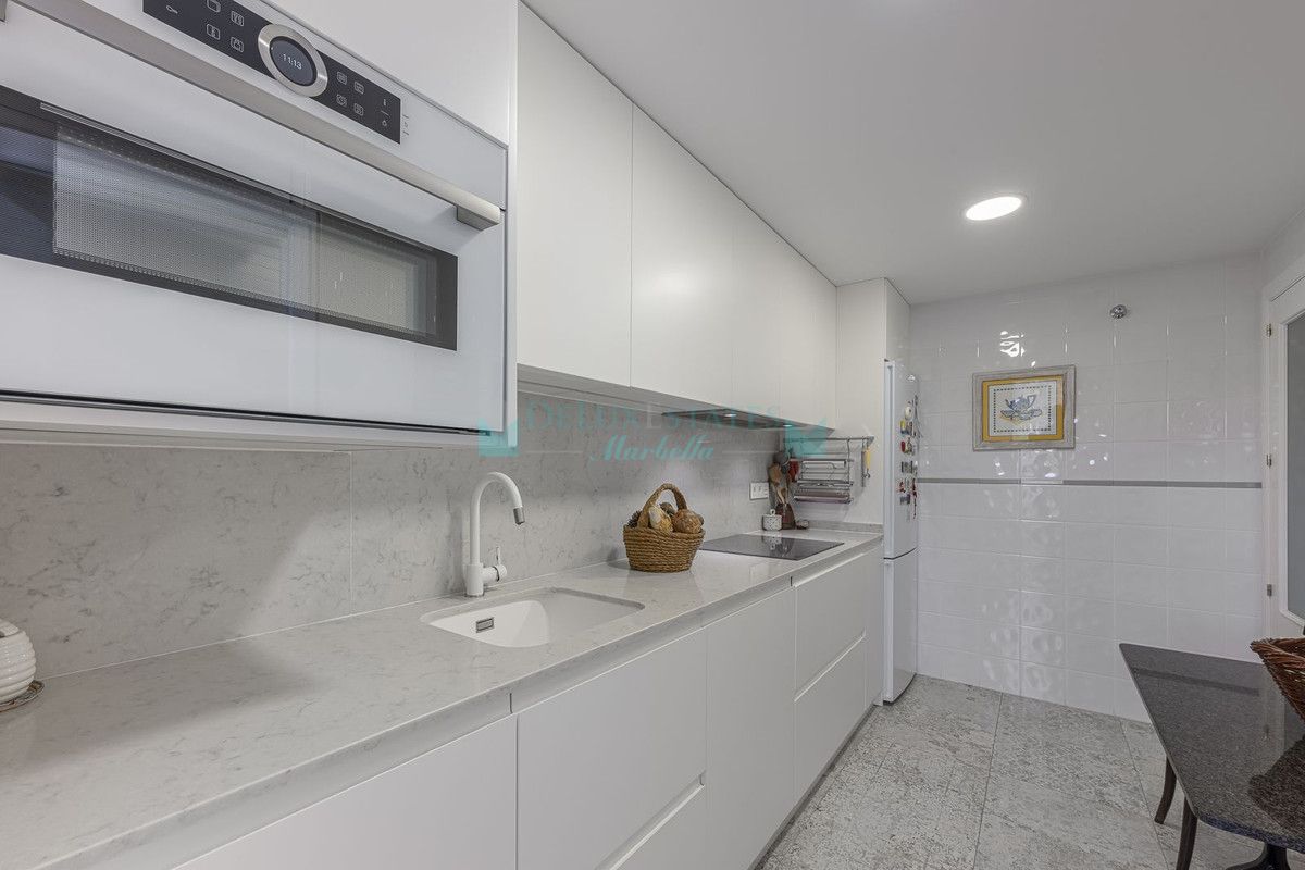 Apartment for sale in Nueva Andalucia