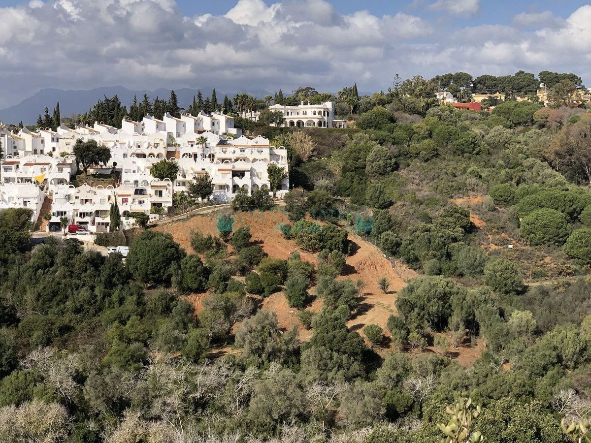 Residential Plot for sale in Las Chapas, Marbella East