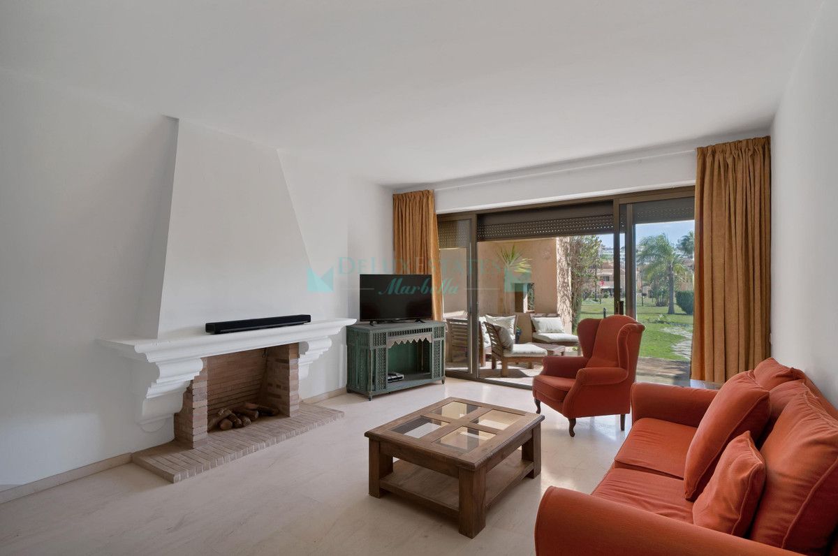 Ground Floor Apartment for sale in Estepona
