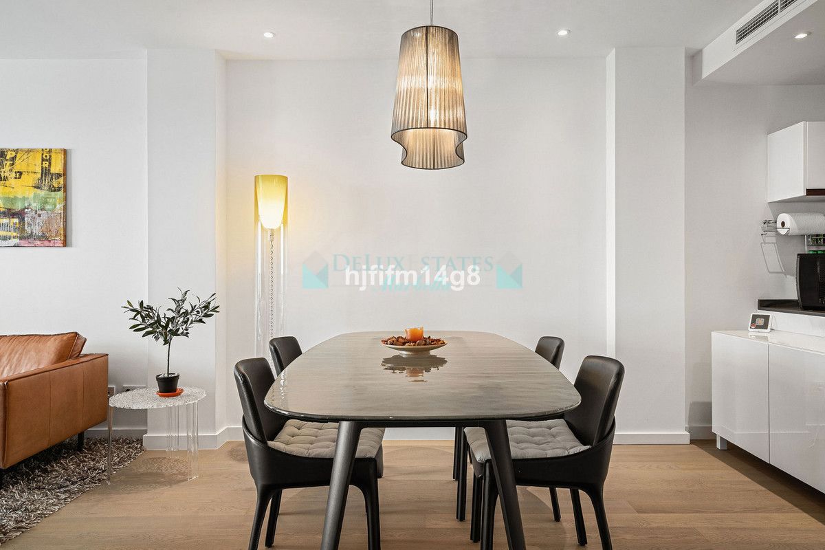 Penthouse for sale in Benahavis