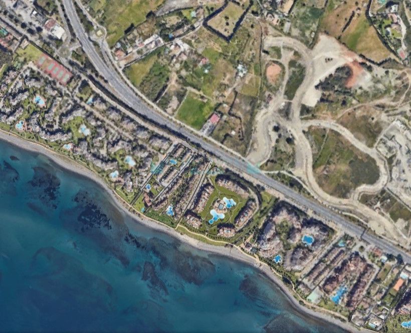 Plot for sale in Estepona