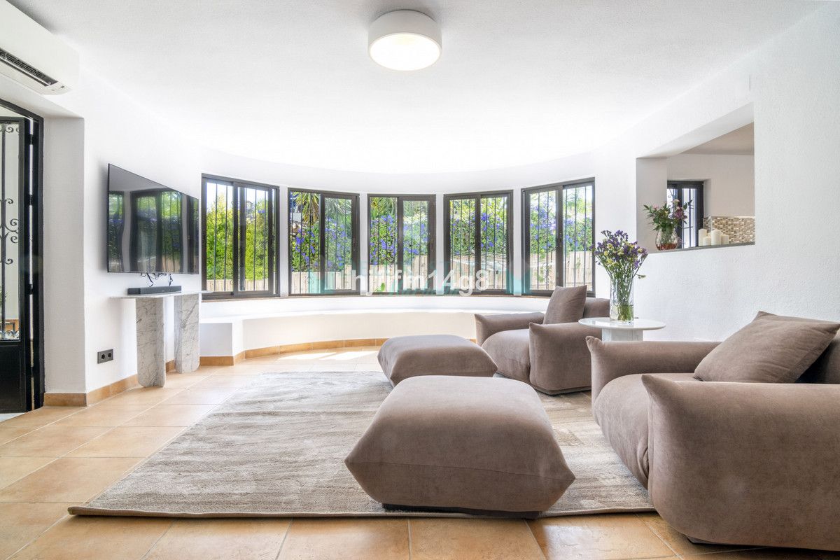 Villa for sale in San Pedro de Alcantara