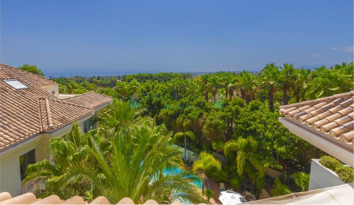 Penthouse for sale in Marbella Golden Mile