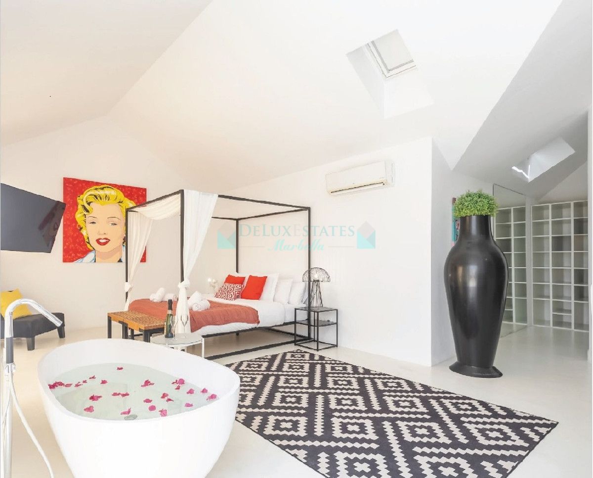 Penthouse for sale in Marbella Golden Mile