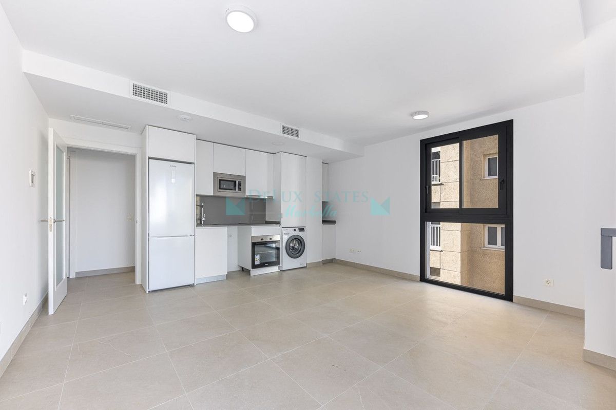 Apartamento en venta en Estepona