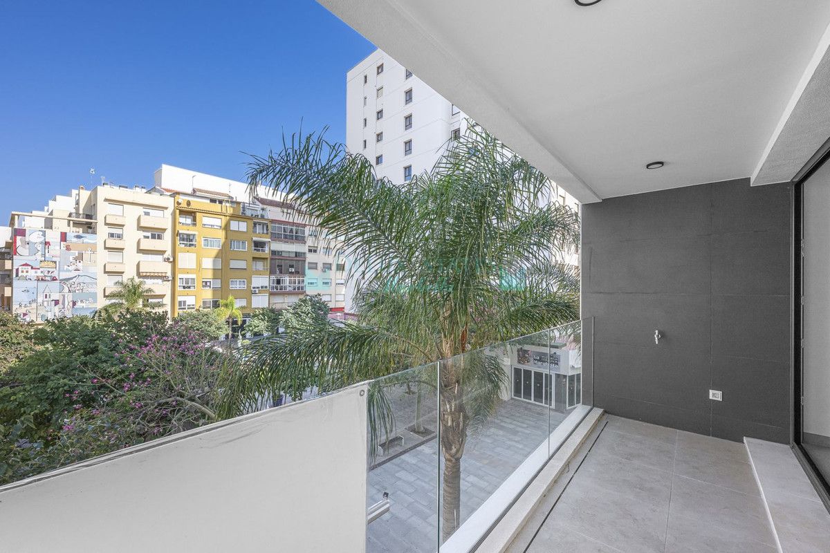 Apartamento en venta en Estepona
