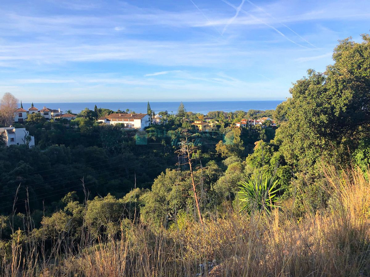 Residential Plot for sale in Elviria, Marbella East